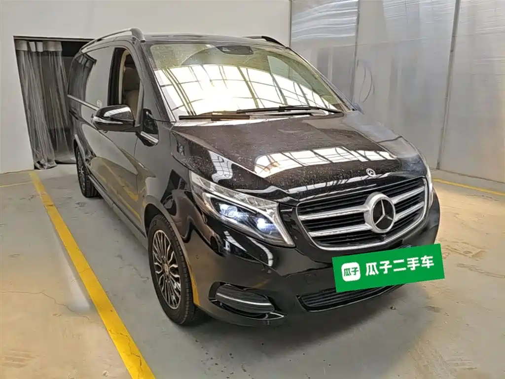 Mercedes-Benz V-Class 2019 — фото 4