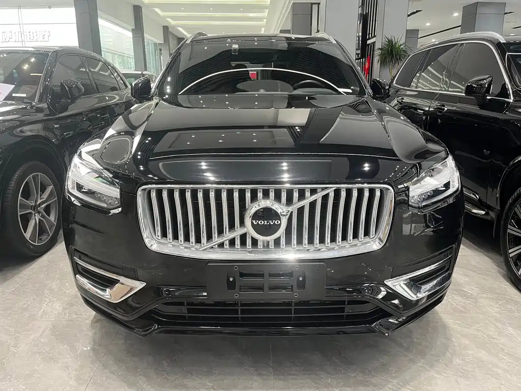 Volvo XC90 2021 — фото 2