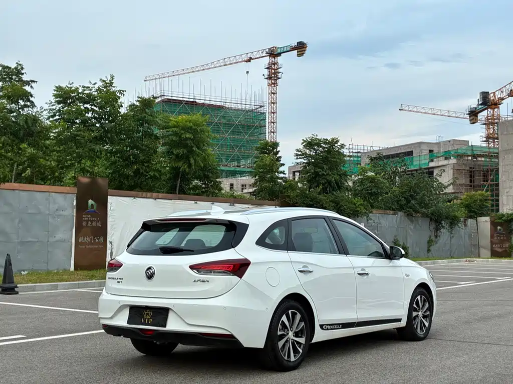 Buick Excelle 2018
