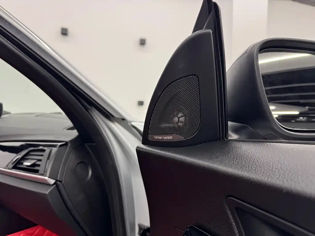 BMW 2 Series 2017 — фото 11