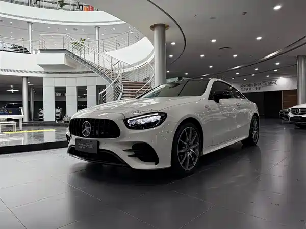 Mercedes-Benz E-Class 2023