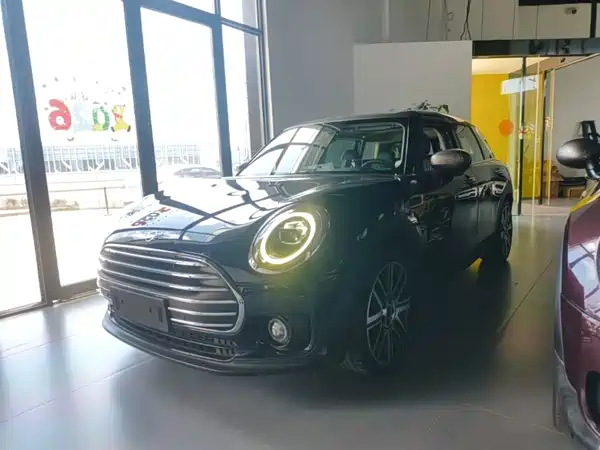 MINI Clubman 2019