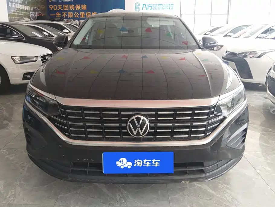 Volkswagen Passat 2022