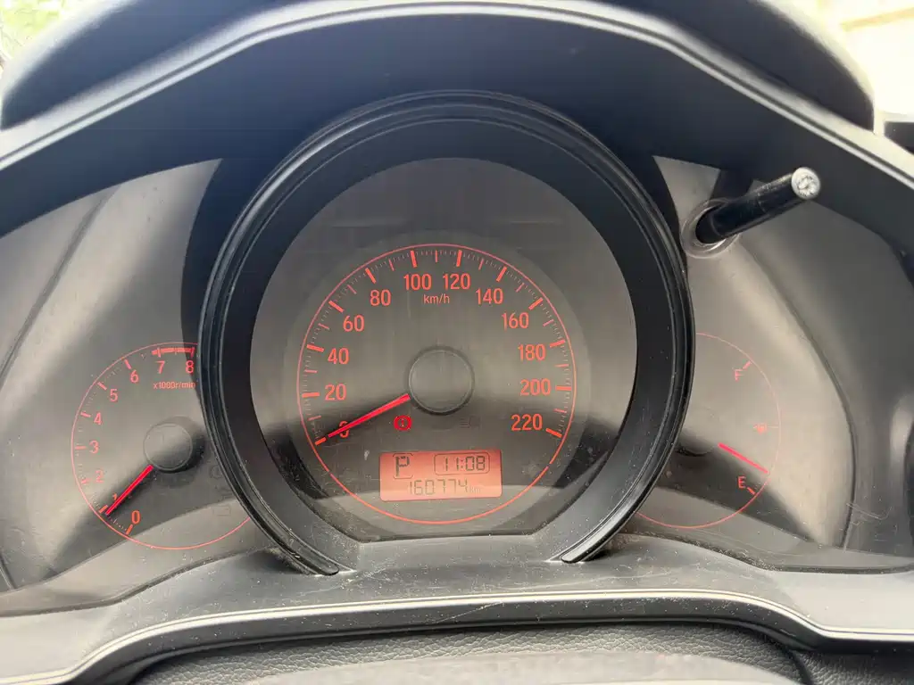 Honda Fit 2015 — фото 12