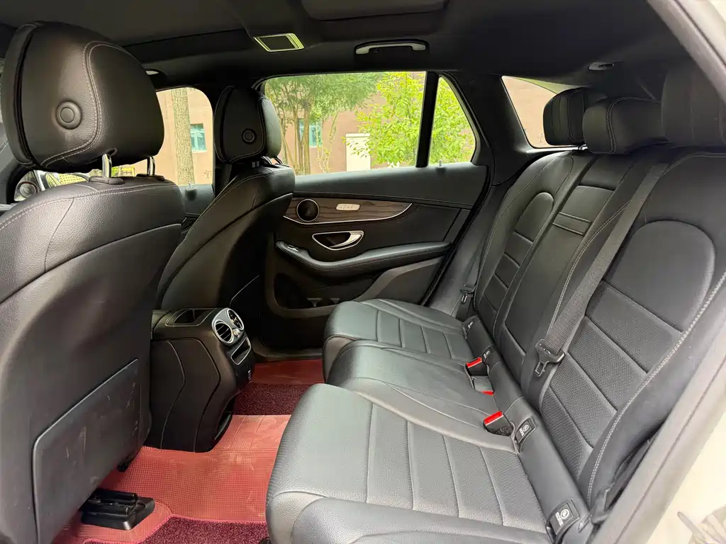 Mercedes-Benz GLC 2020