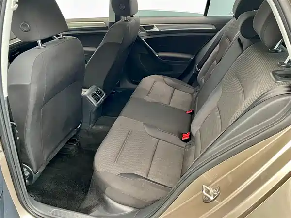 Volkswagen Golf 2015