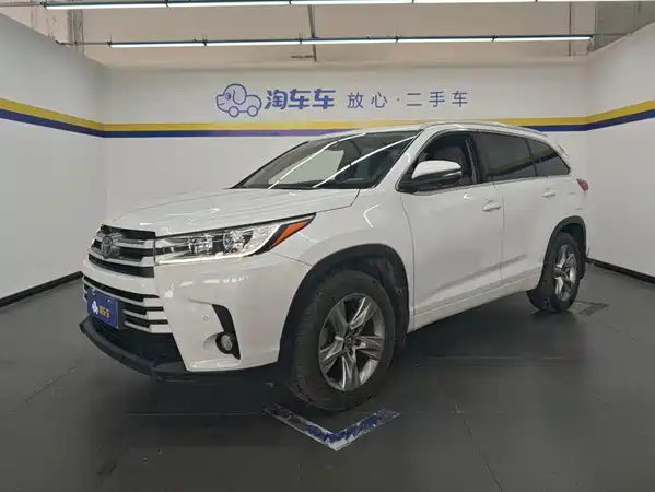 Toyota Highlander 2020