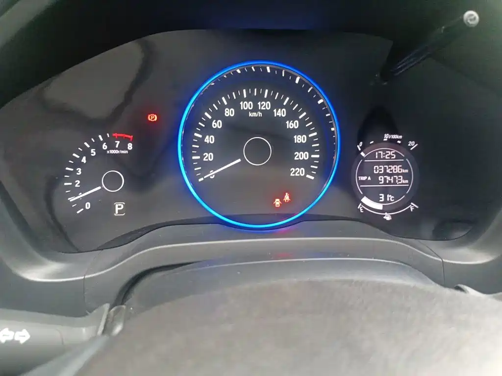 Honda Vezel 2020 — фото 12