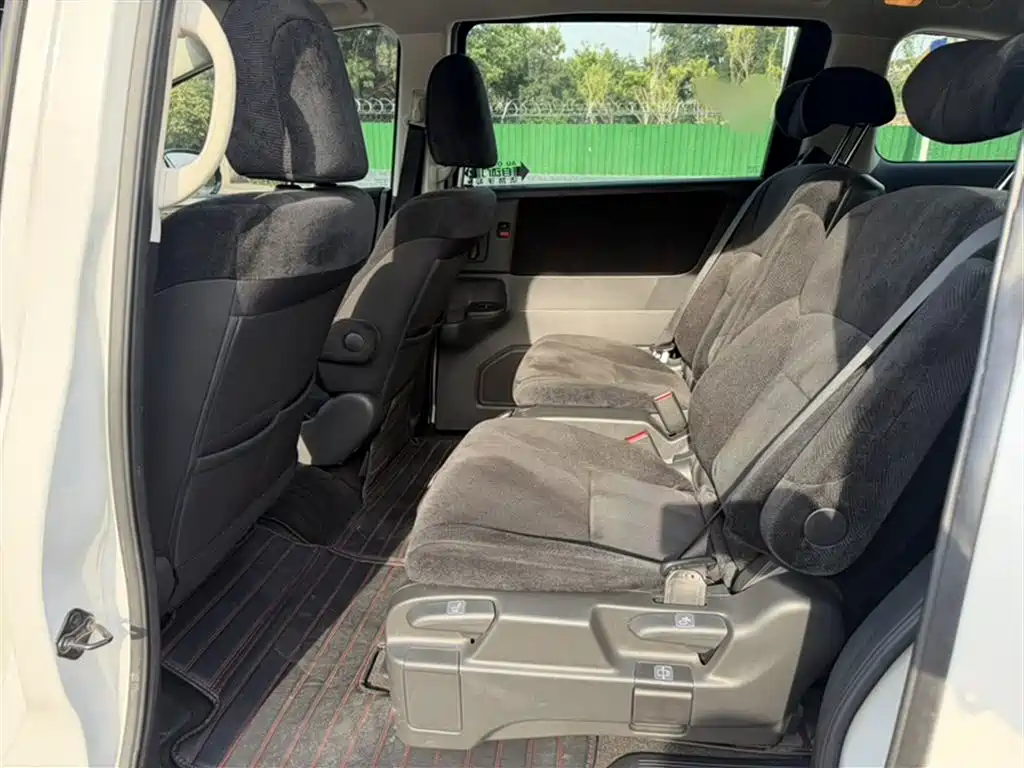 Honda Odyssey 2021 — фото 10