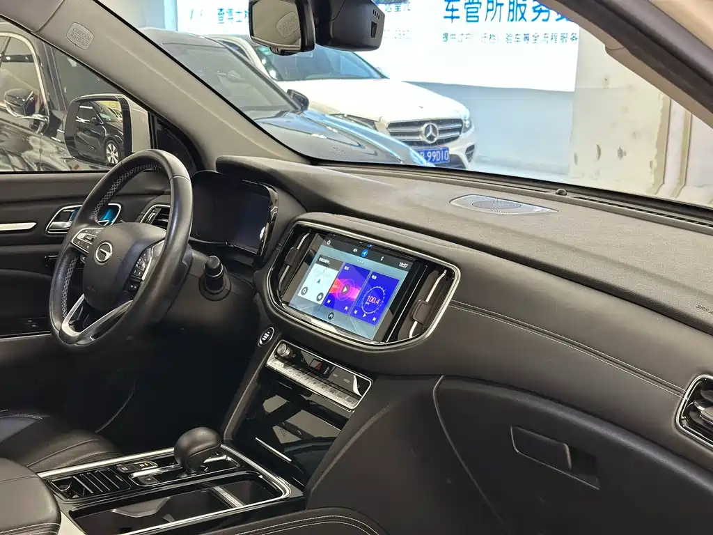 GAC Trumpchi GS8 2020 — фото 13