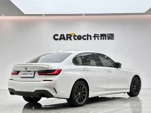BMW 3 Series 2021