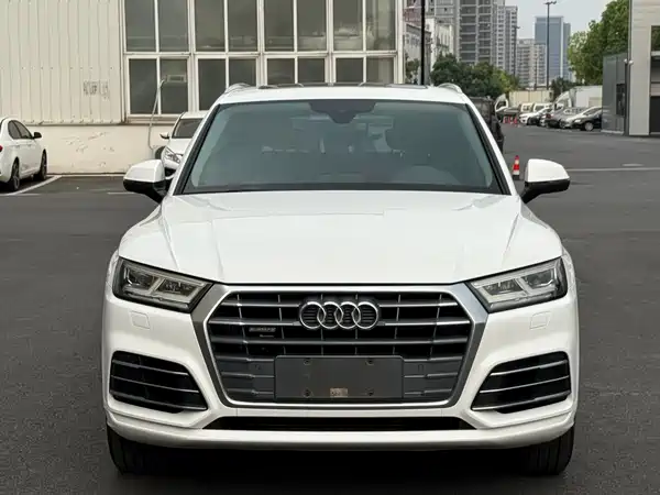 Audi Q5L 2018