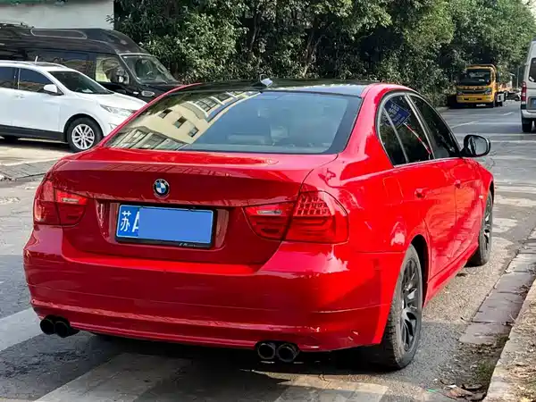 BMW 3 Series 2010