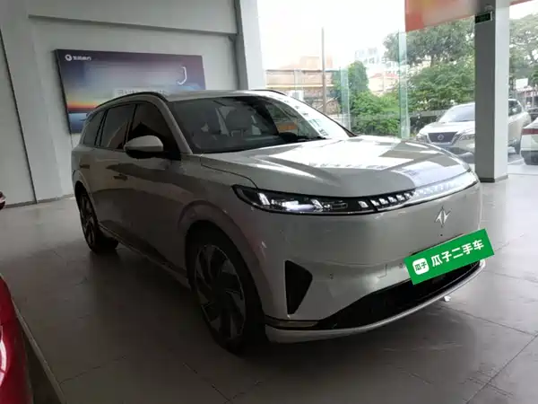 Dongfeng e008 2024