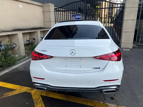 Mercedes-Benz C-Class 2023