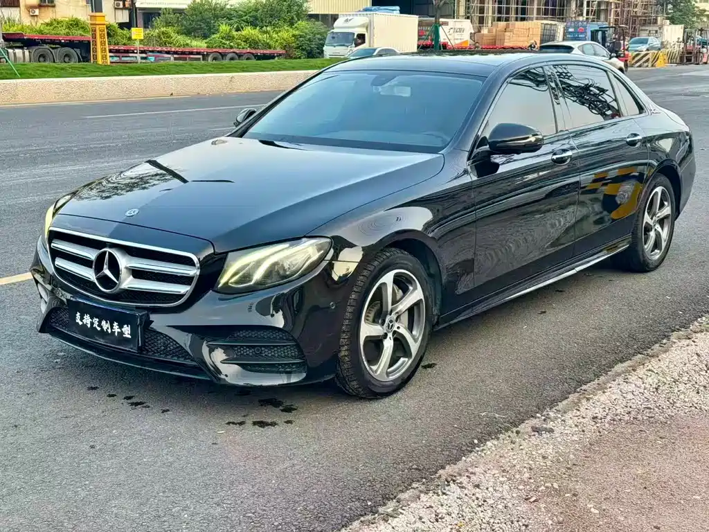 Mercedes-Benz E-Class 2018 — фото 1