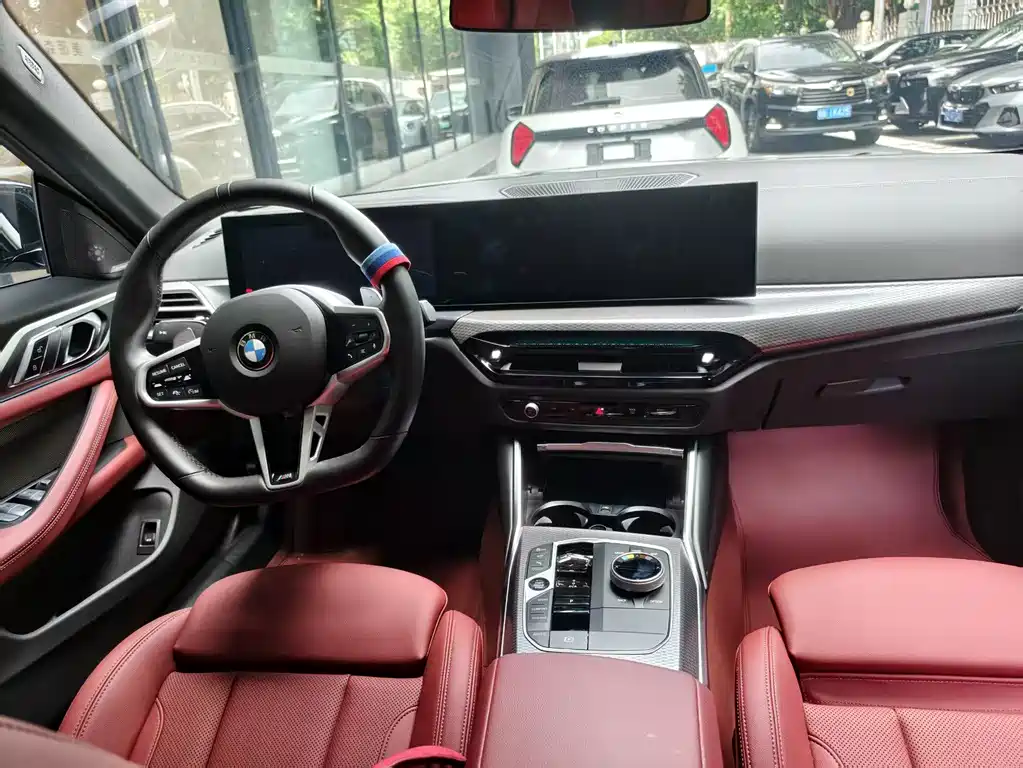 BMW 4 Series 2025 — фото 3