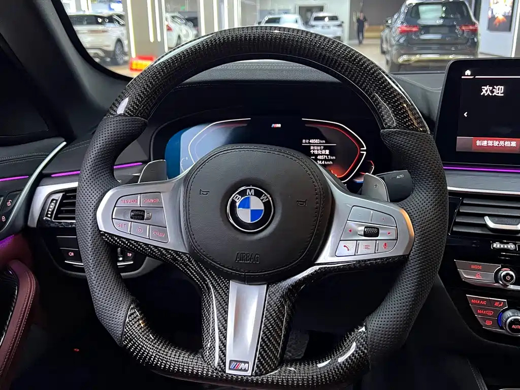 BMW 5 Series 2023 — фото 13