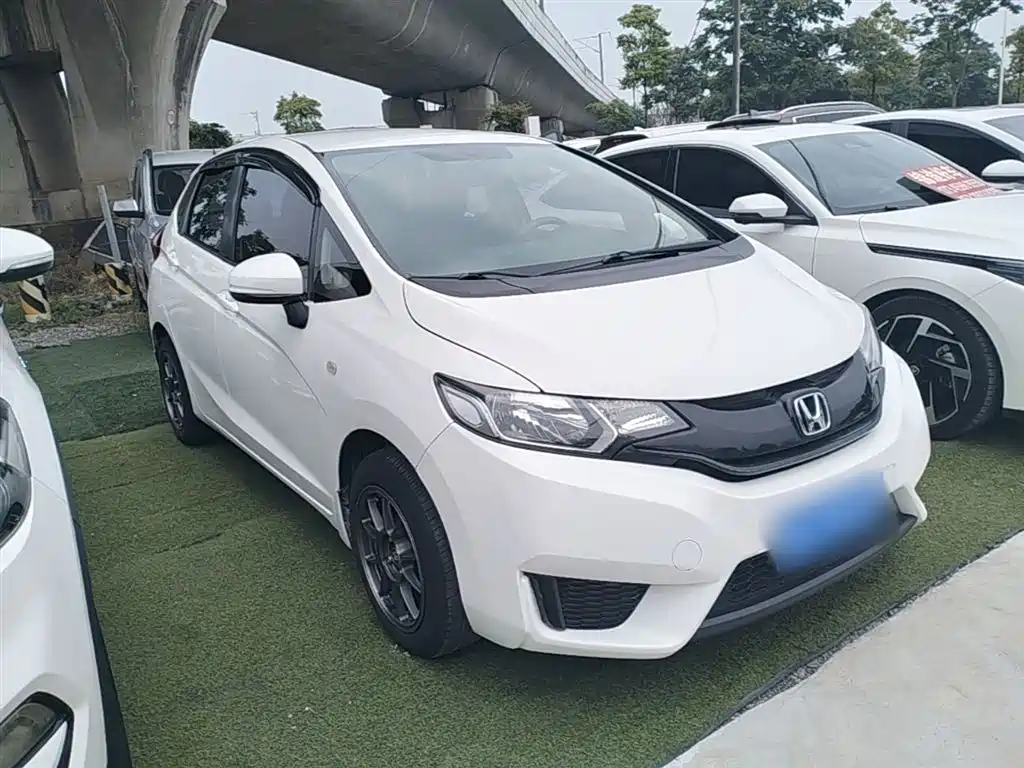 Honda Fit 2017 — фото 4