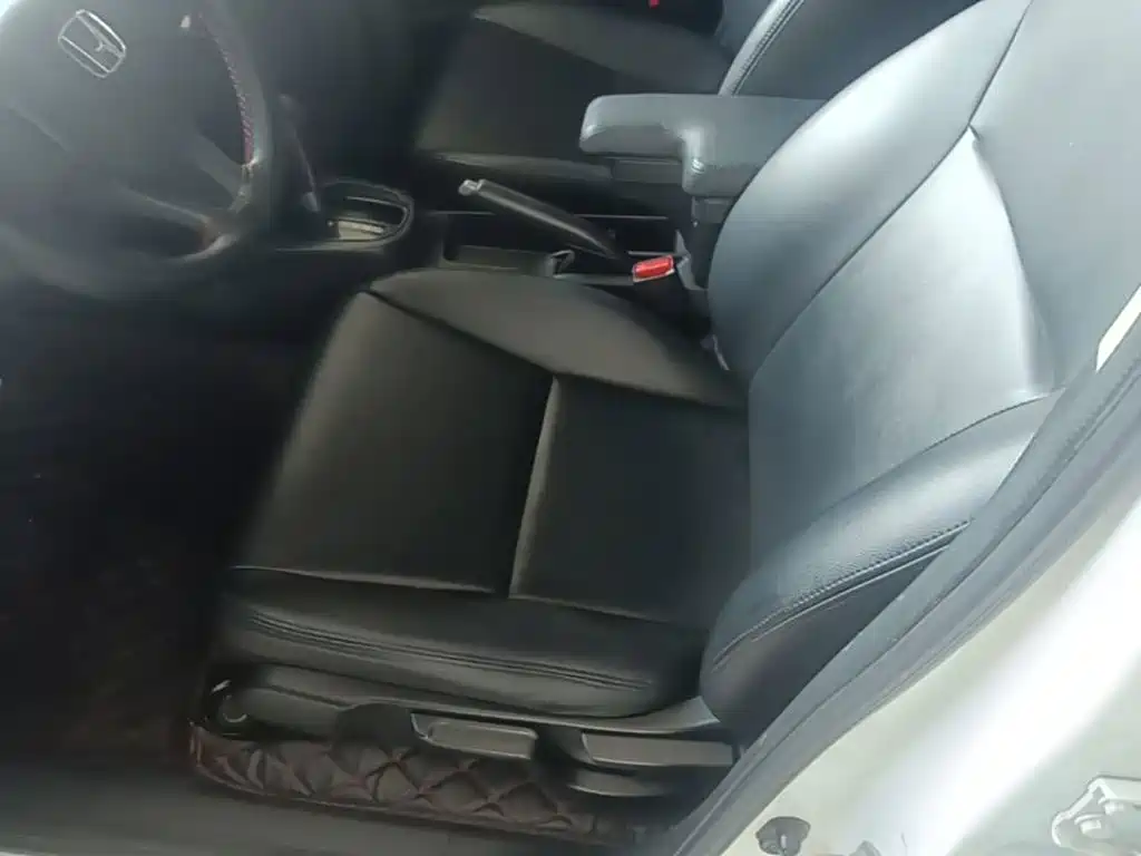 Honda Fit 2018 — фото 15