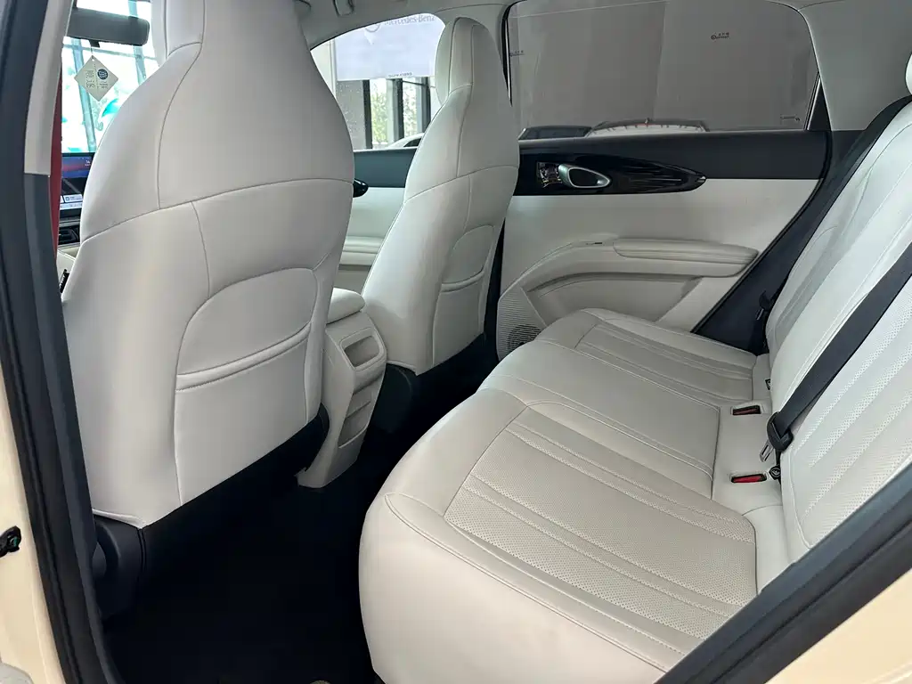 Geely Galaxy Starwish 2025