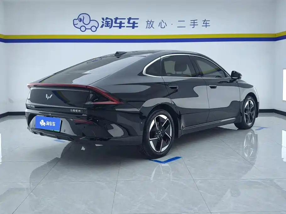 Wuling Starlight 2025