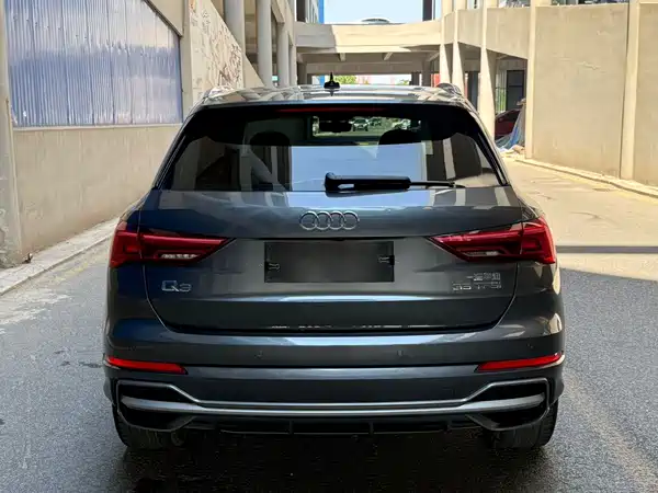 Audi Q3 2022