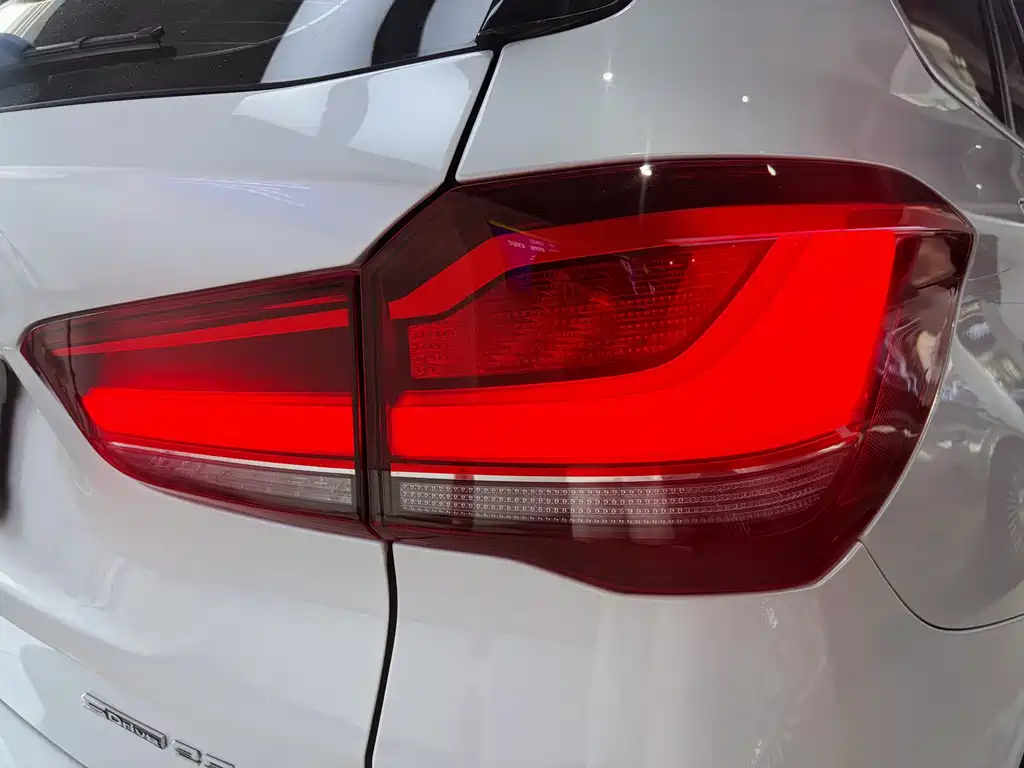 BMW X1 2022 — фото 16