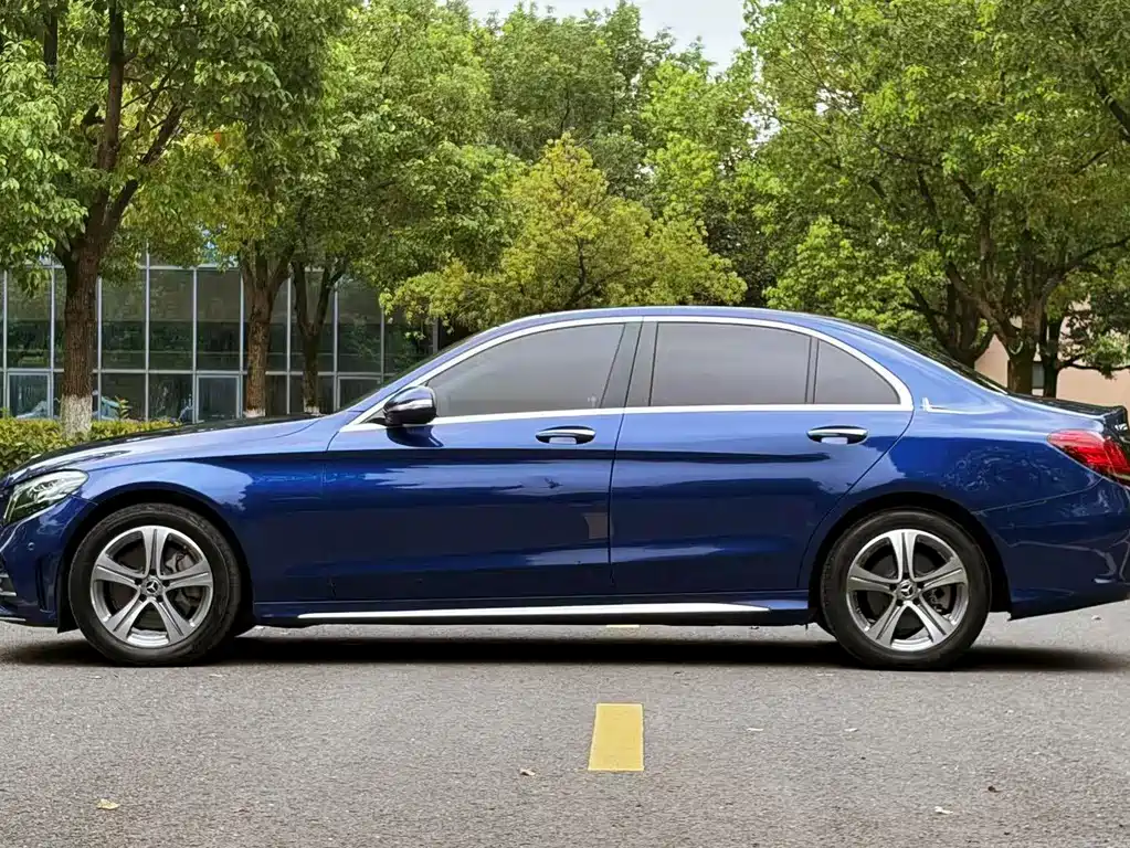 Mercedes-Benz C-Class 2020 — фото 8