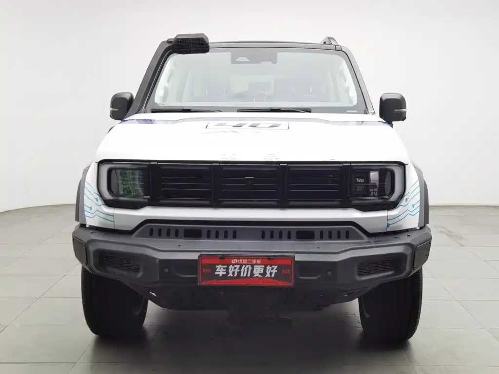 BAIC BJ40 Extended Range 2025 — фото 3