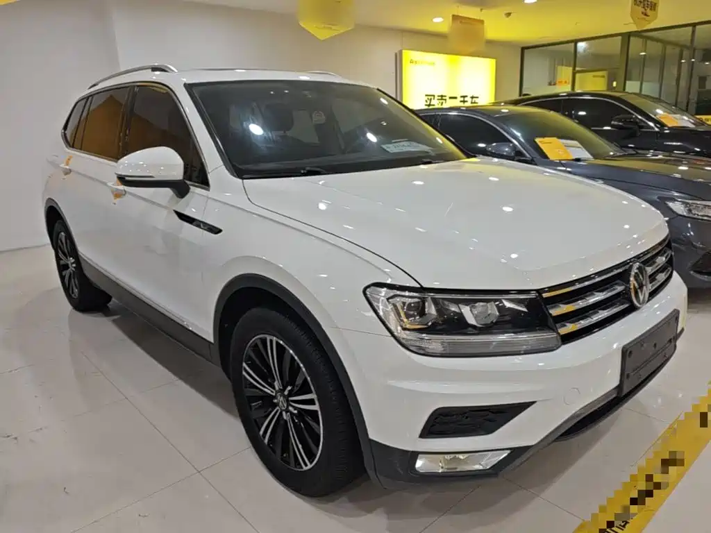 Volkswagen Tiguan L 2020 — фото 22