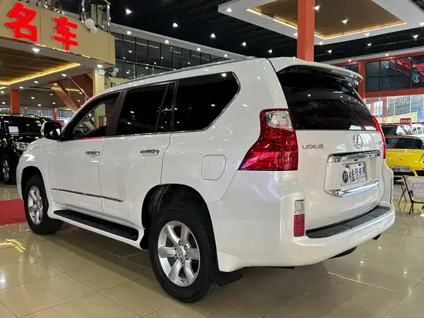 Lexus GX 2012