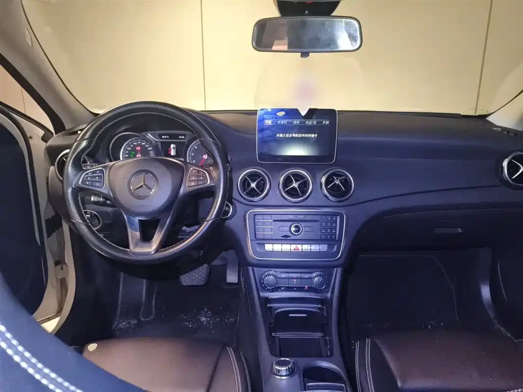 Mercedes-Benz GLA 2017 — фото 10