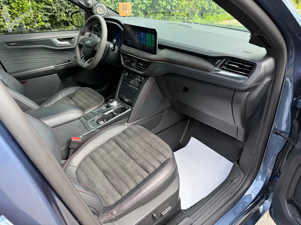 Ford Edge 2020 — фото 14