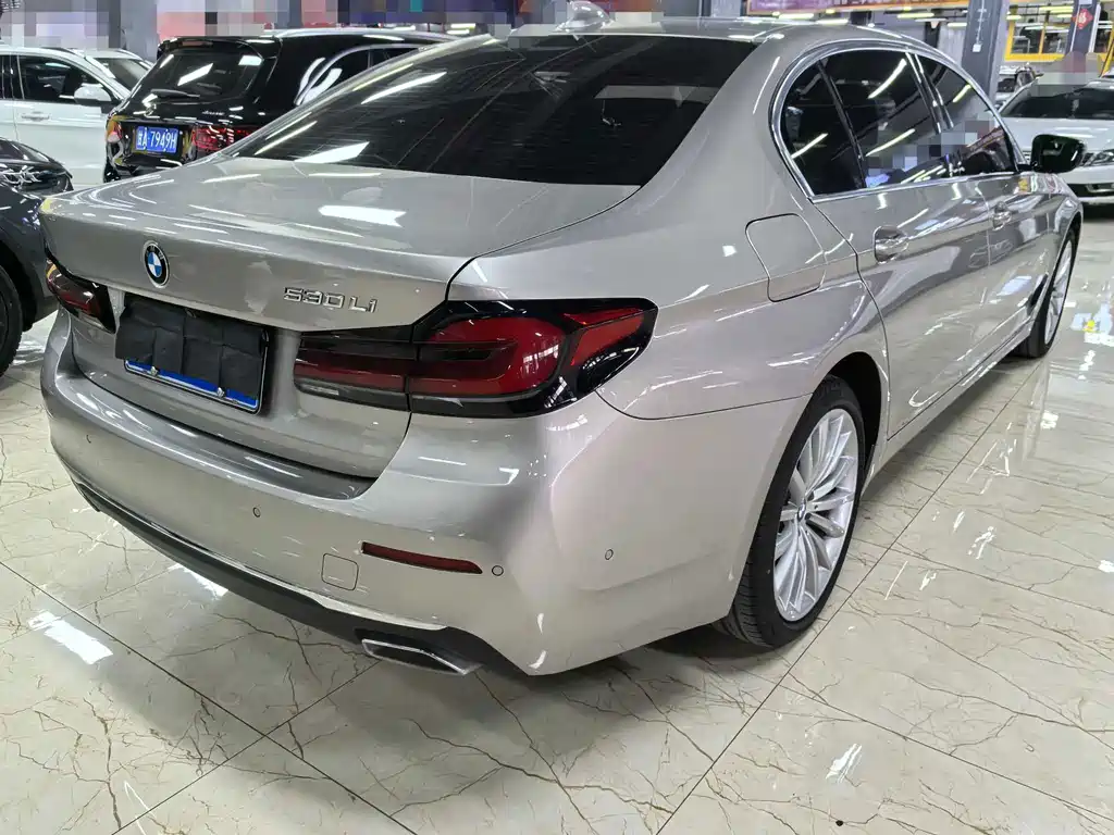 BMW 5 Series 2023