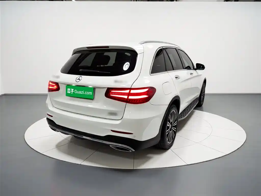 Mercedes-Benz GLC 2018 — фото 6