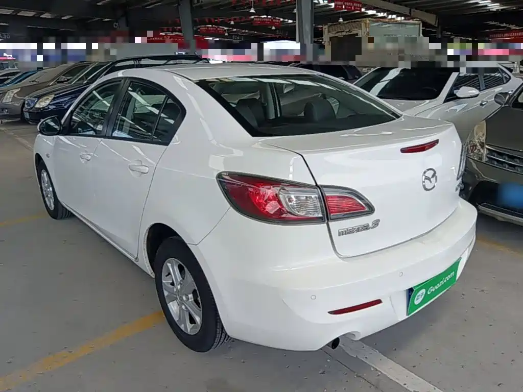 Mazda 3 Xingcheng 2015