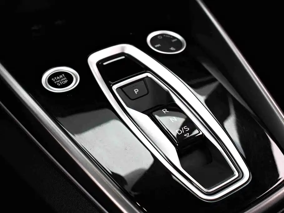 Audi A3 2025 — фото 8