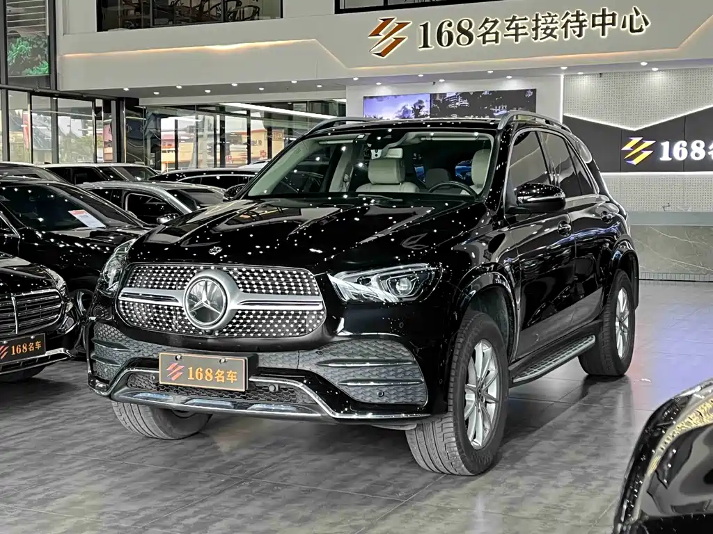 Mercedes-Benz GLE 2020 — фото 1