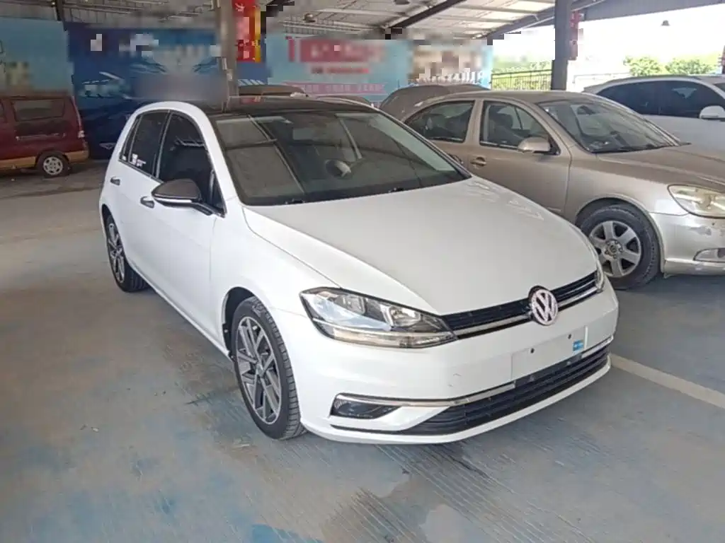 Volkswagen Golf 2020