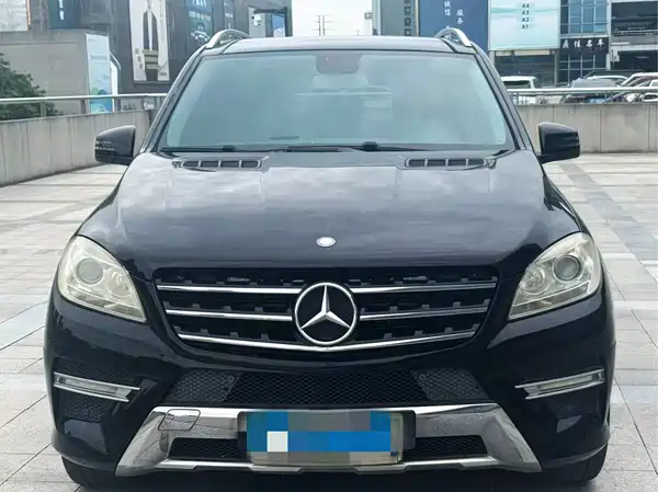 Mercedes-Benz M-Class 2012