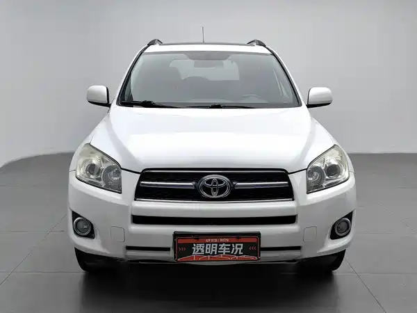 Toyota RAV4 2010
