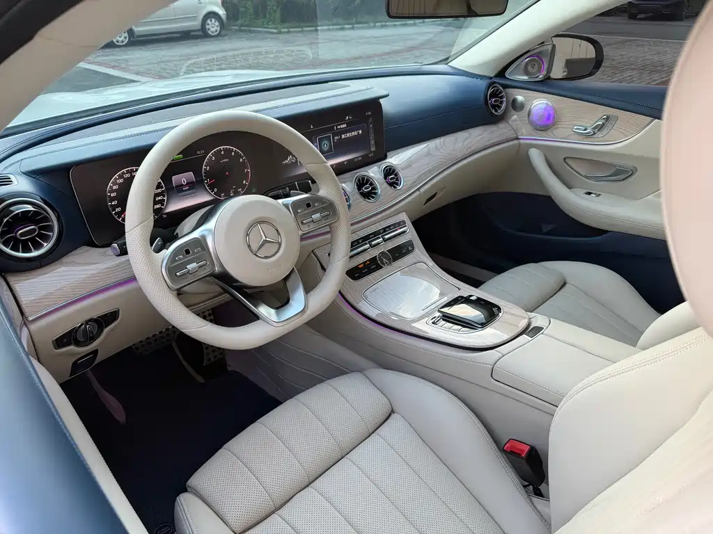Mercedes-Benz E-Class 2021 — фото 10