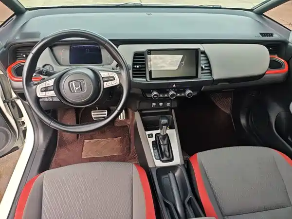 Honda LIFE 2023