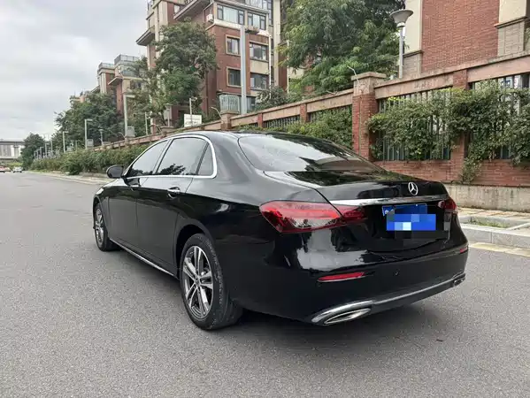 Mercedes-Benz E-Class 2021