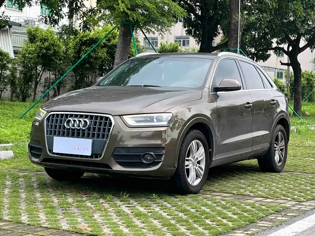 Audi Q3 2016 — фото 2