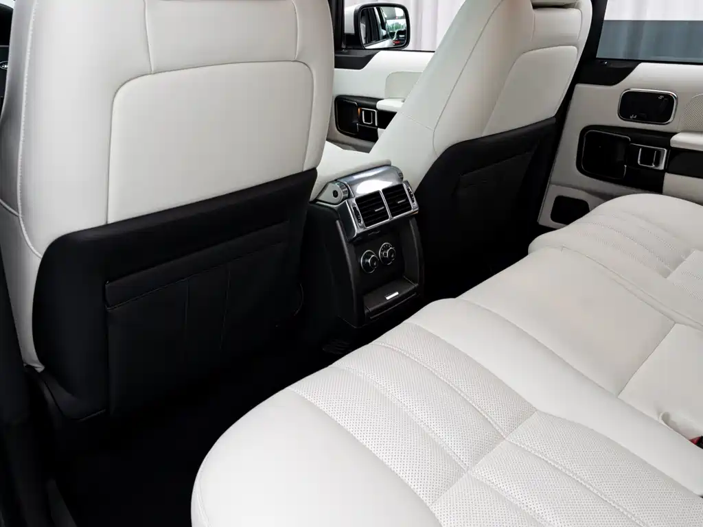 Land Rover Range Rover 2012 — фото 13