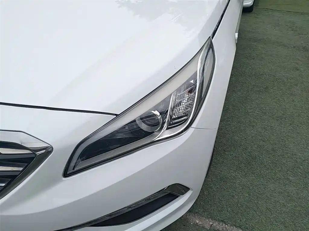 Hyundai Sonata 2016 — фото 24