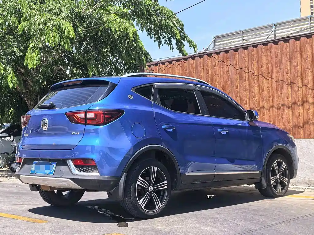 MG ZS 2017
