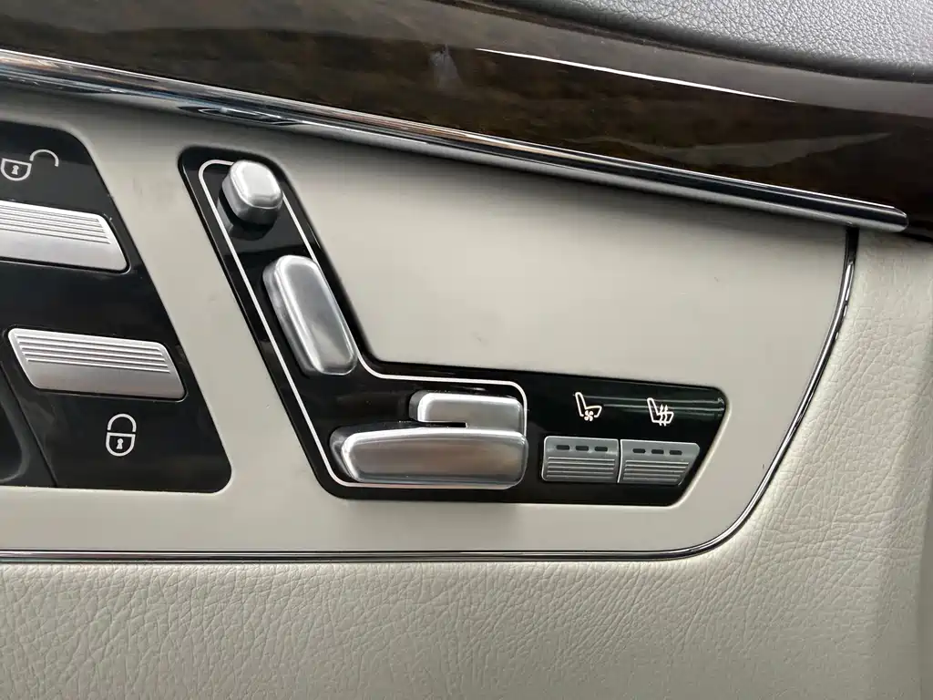 Mercedes-Benz S-Class 2011 — фото 23